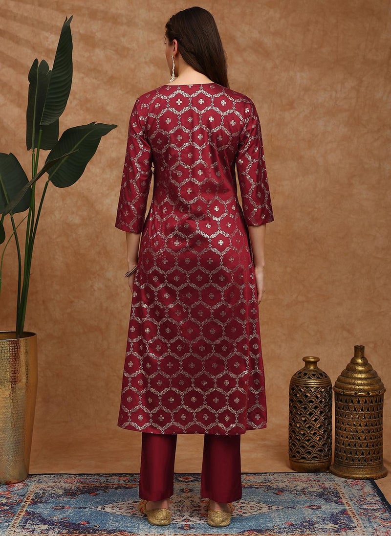 Globus Women Maroon V-Neck Floral Foil Print Angrakha A-Line Kurta With Pants Festive Set - Image 4